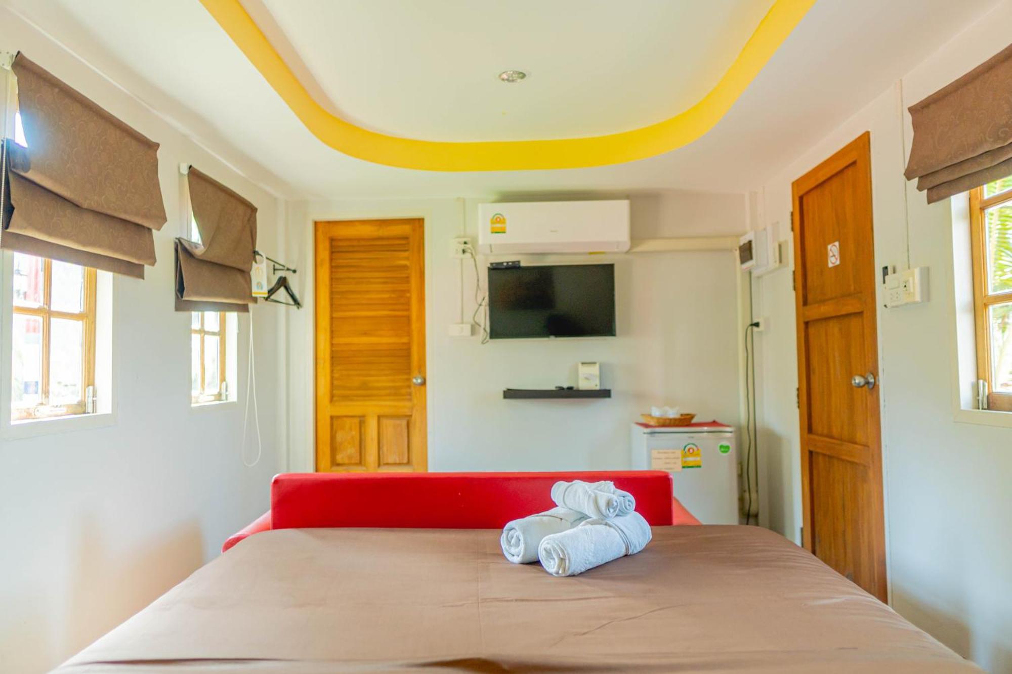 Apinya Resort Bangsarey Ban Tao Than Exterior foto